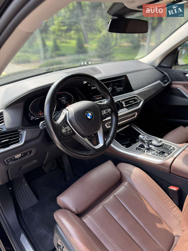 Позашляховик / Кросовер BMW X5 2021 в Києві фото 12 Позашляховик / Кросовер BMW X5 2021 в Києві