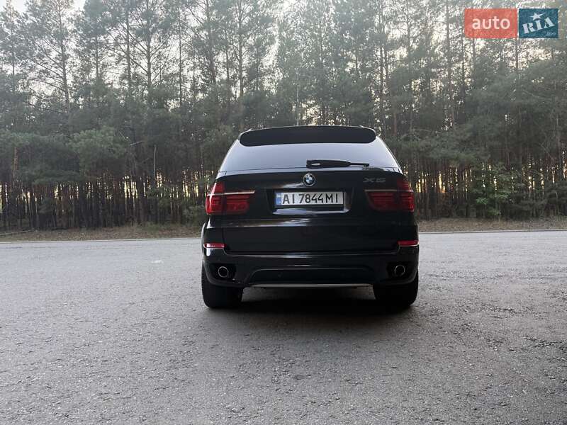 Внедорожник / Кроссовер BMW X5 2012 в Киеве