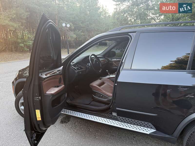 Внедорожник / Кроссовер BMW X5 2012 в Киеве