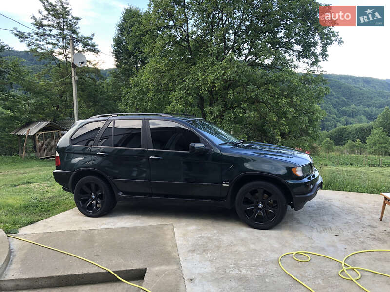 Внедорожник / Кроссовер BMW X5 2001 в Тячеве
