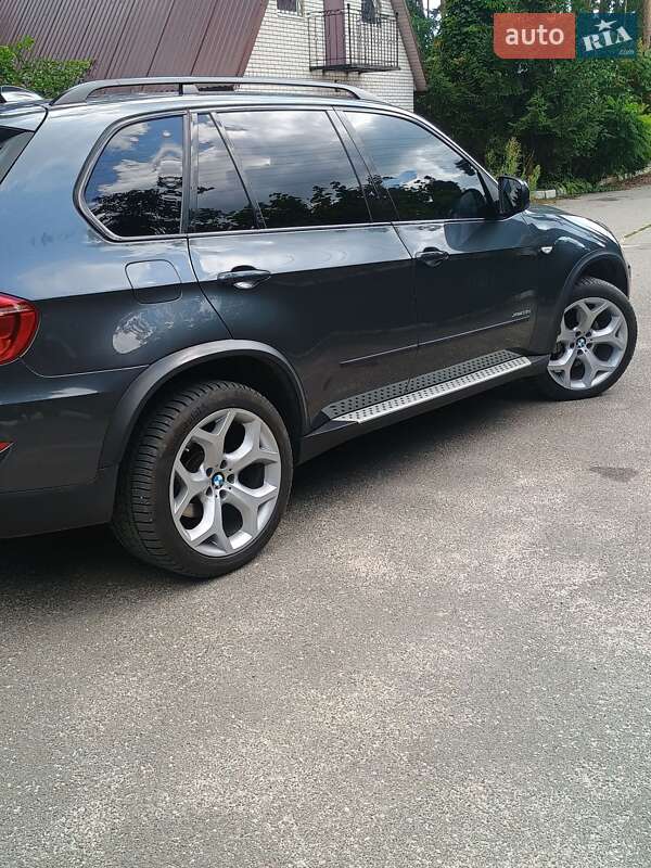 Внедорожник / Кроссовер BMW X5 2012 в Василькове
