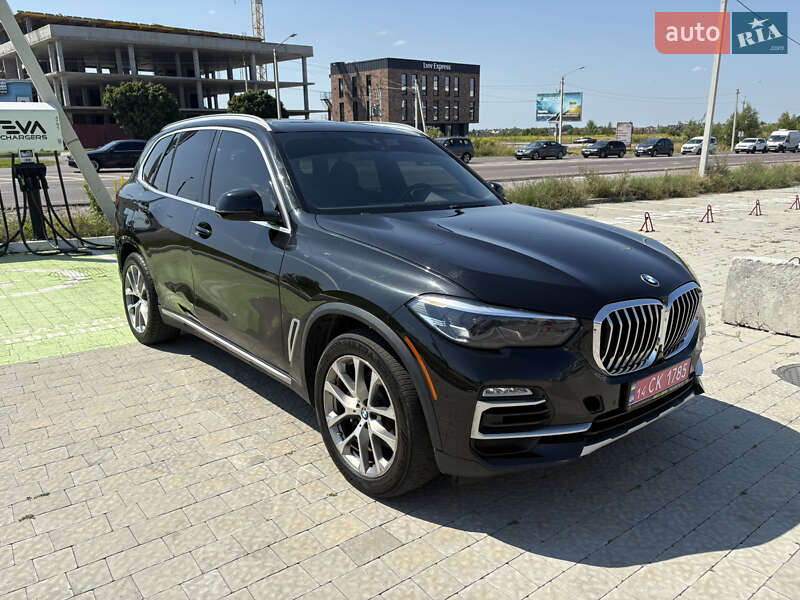 BMW X5 2019