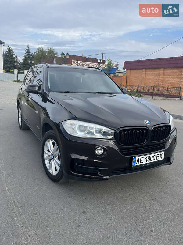 Внедорожник / Кроссовер BMW X5 2013 в Новомосковске