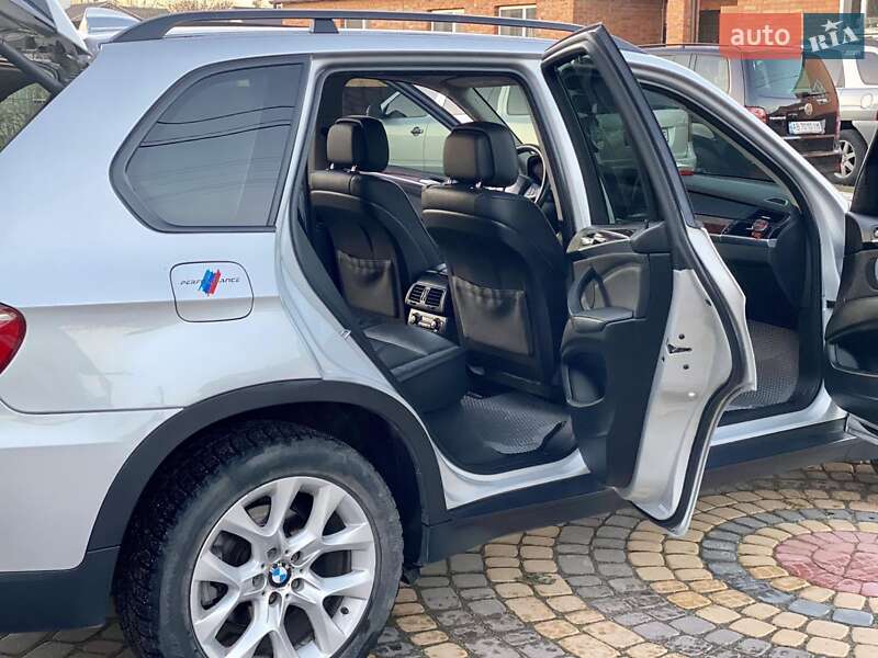 Внедорожник / Кроссовер BMW X5 2010 в Виннице