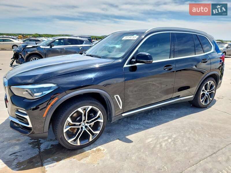 BMW X5 2019