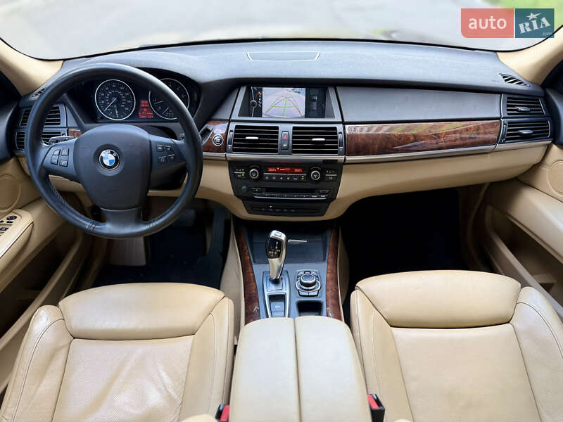 Позашляховик / Кросовер BMW X5 2011 в Харкові