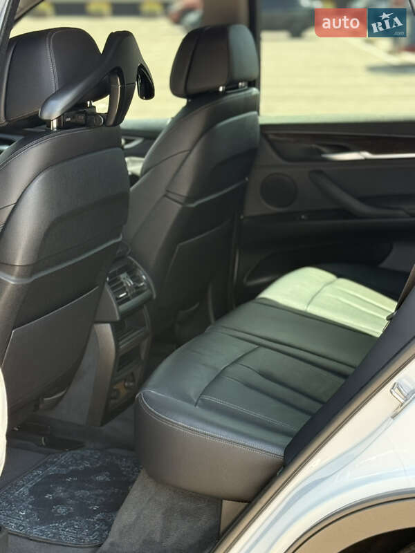 Позашляховик / Кросовер BMW X5 2017 в Житомирі