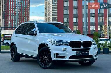 Позашляховик / Кросовер BMW X5 2015 в Києві