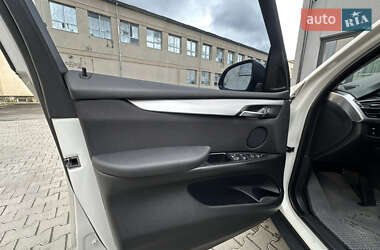 Внедорожник / Кроссовер BMW X5 2016 в 