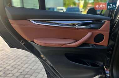 Внедорожник / Кроссовер BMW X5 2015 в 