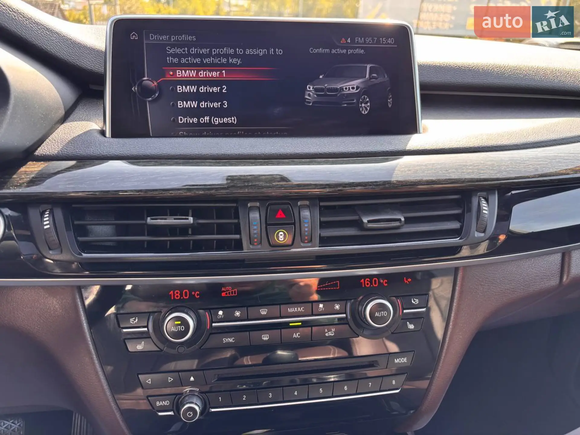 2017 BMW X5 - мініатюра 31