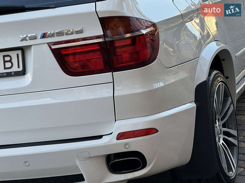 Позашляховик / Кросовер BMW X5 2013 в Вінниці