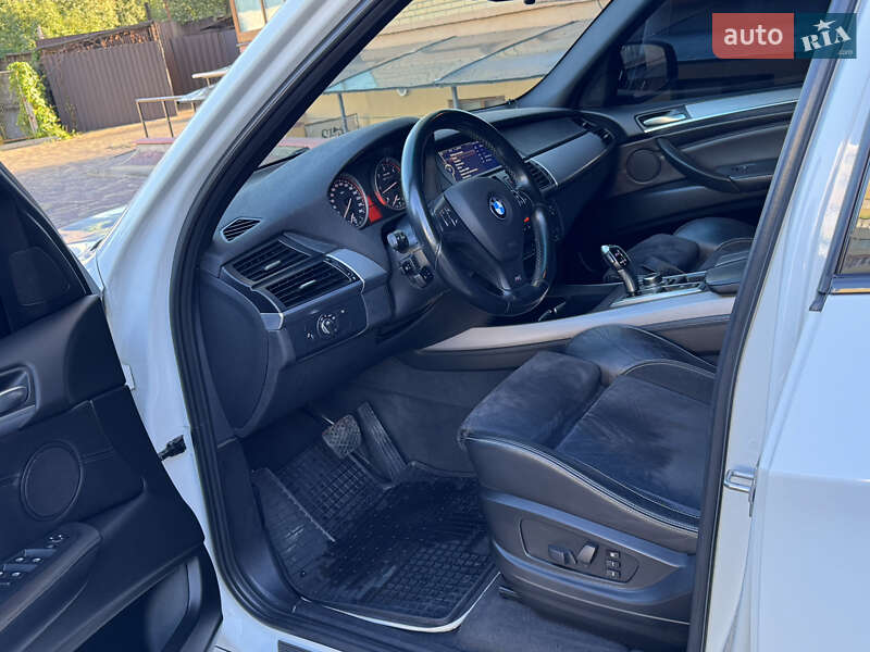 Позашляховик / Кросовер BMW X5 2013 в Вінниці