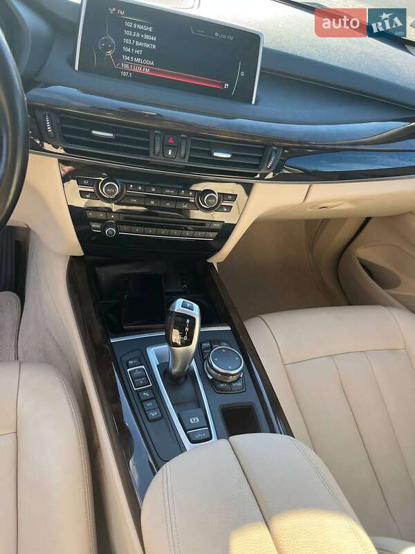 Внедорожник / Кроссовер BMW X5 2015 в Черкассах