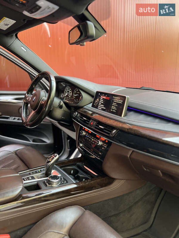 Внедорожник / Кроссовер BMW X5 2014 в Львове