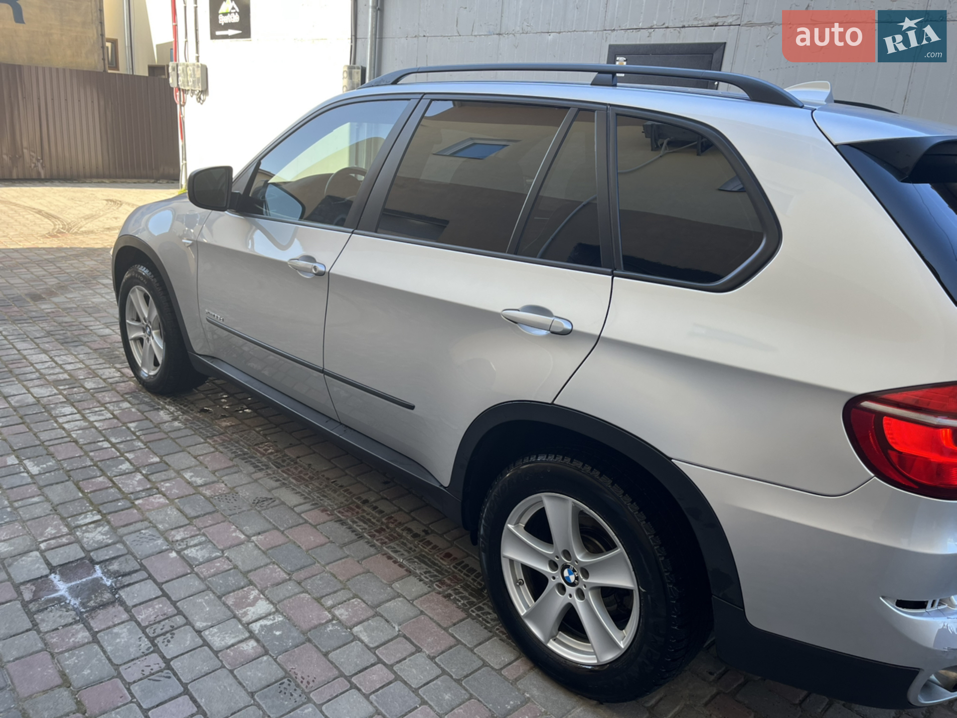 2010 BMW X5 - мініатюра 4