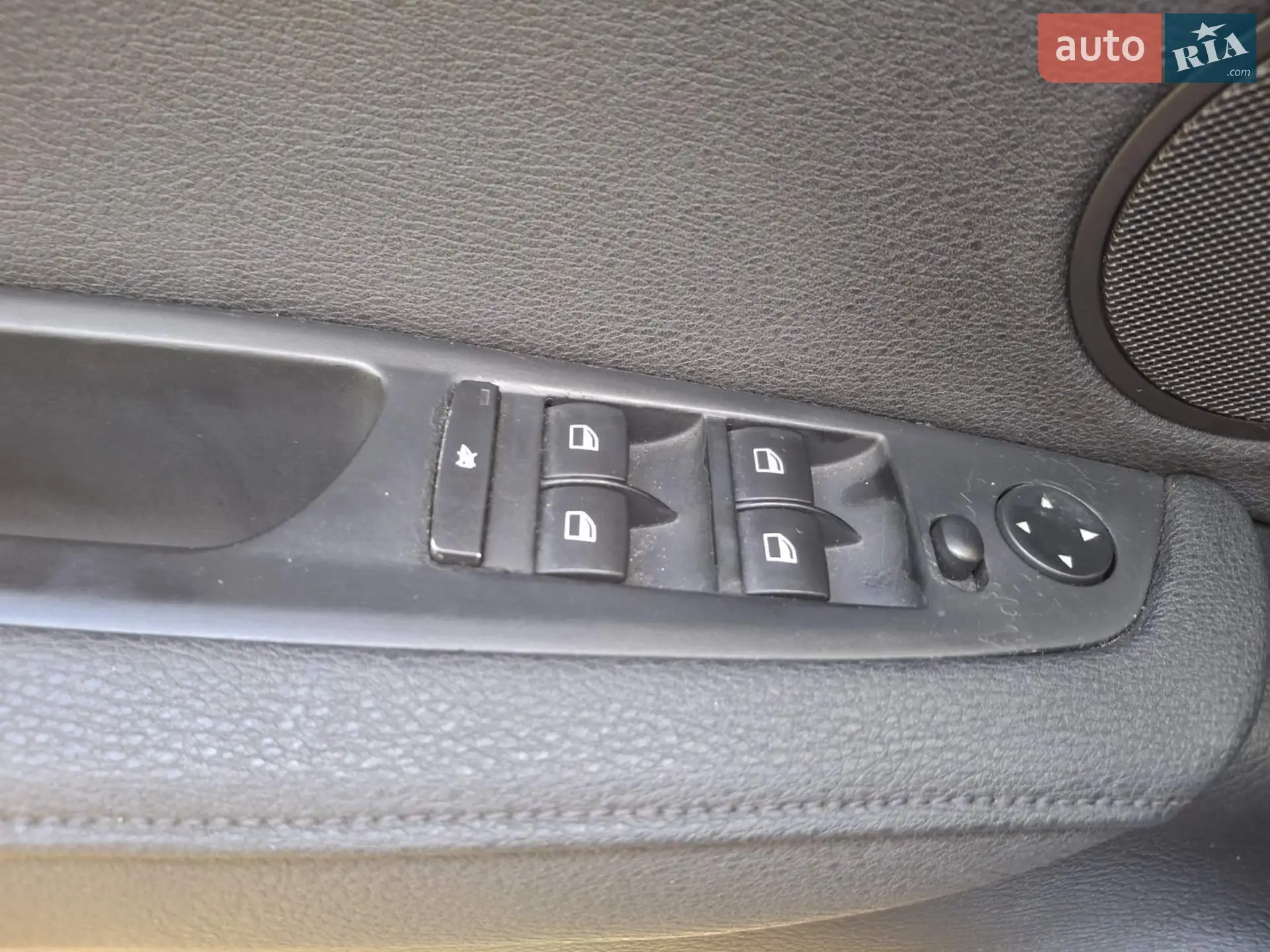 2010 BMW X5 - мініатюра 13