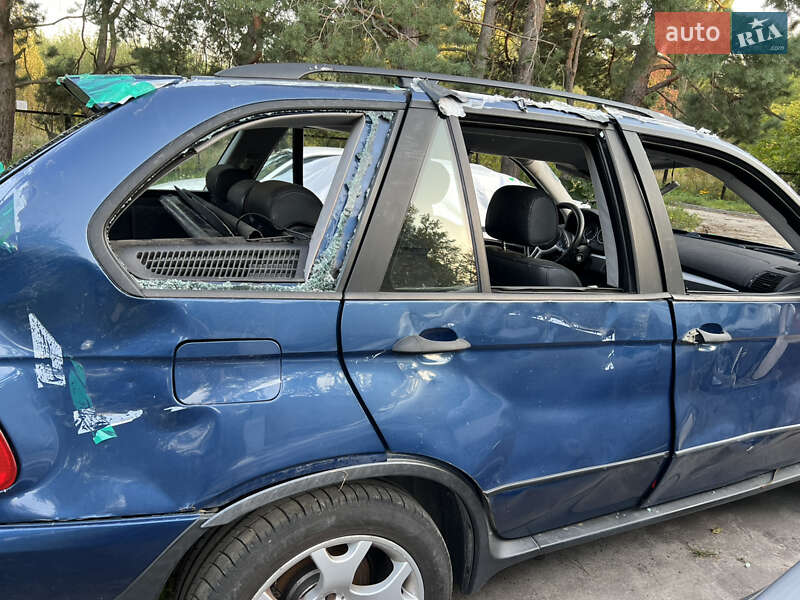 Внедорожник / Кроссовер BMW X5 2001 в Киеве