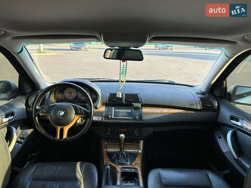 Внедорожник / Кроссовер BMW X5 2002 в Днепре