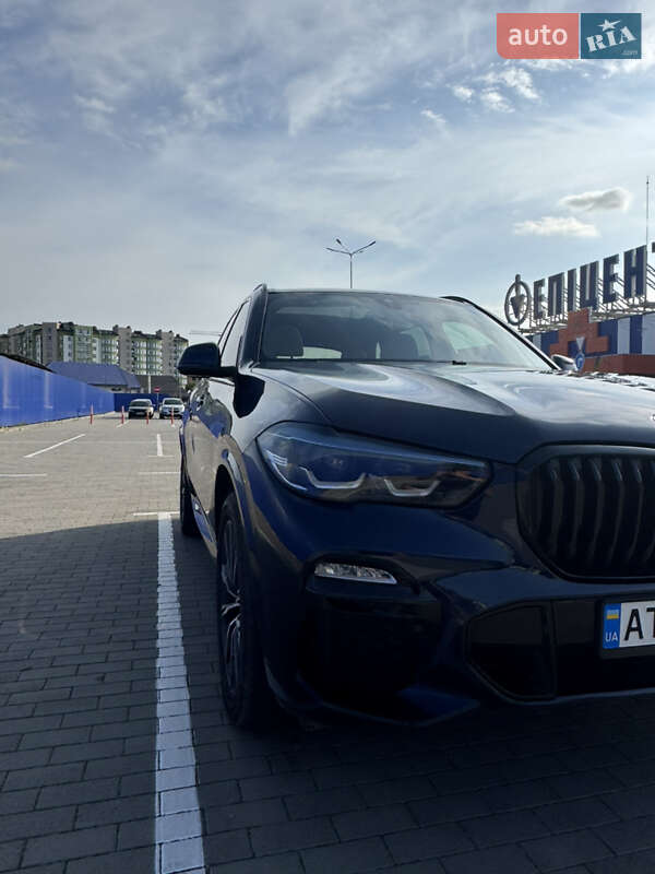 Позашляховик / Кросовер BMW X5 2019 в Івано-Франківську