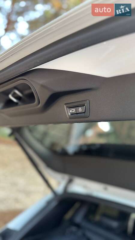 Позашляховик / Кросовер BMW X5 2020 в Луцьку