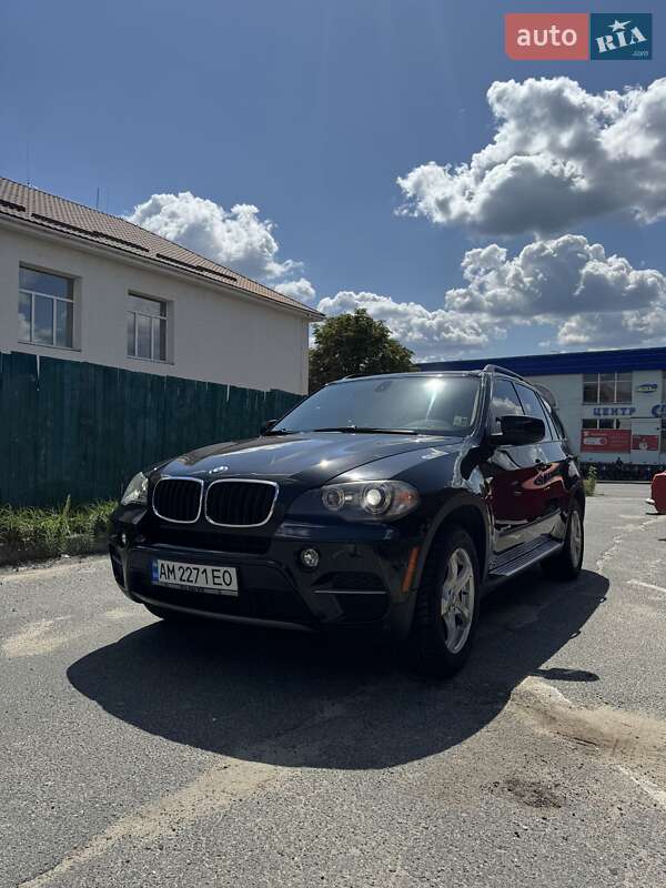 Внедорожник / Кроссовер BMW X5 2010 в Малине фото 5 Внедорожник / Кроссовер BMW X5 2010 в Малине
