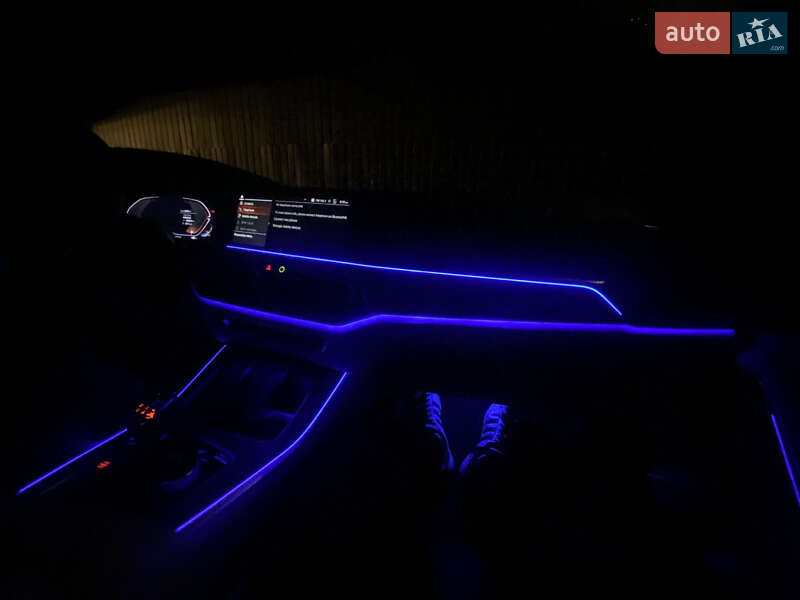 Позашляховик / Кросовер BMW X5 2021 в Івано-Франківську