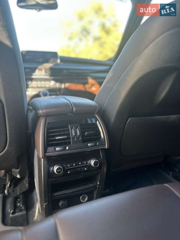 Внедорожник / Кроссовер BMW X5 2017 в Киеве