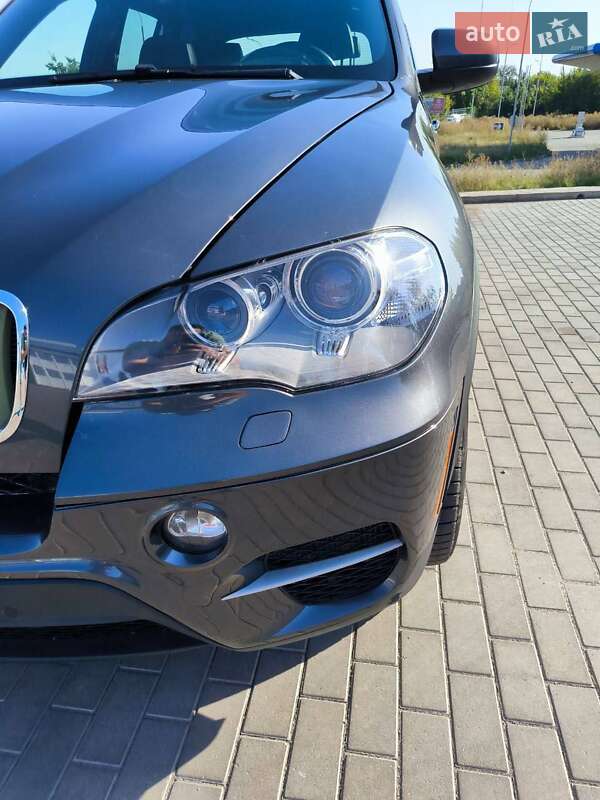 Внедорожник / Кроссовер BMW X5 2012 в Жмеринке