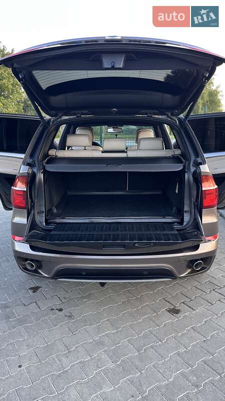 Внедорожник / Кроссовер BMW X5 2010 в Звягеле фото 44 Внедорожник / Кроссовер BMW X5 2010 в Звягеле