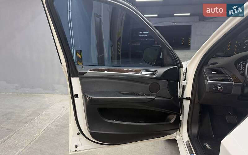 Внедорожник / Кроссовер BMW X5 2011 в Черновцах фото 7 Внедорожник / Кроссовер BMW X5 2011 в Черновцах