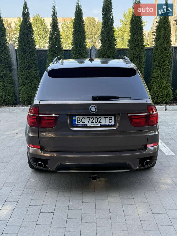 Внедорожник / Кроссовер BMW X5 2012 в Львове