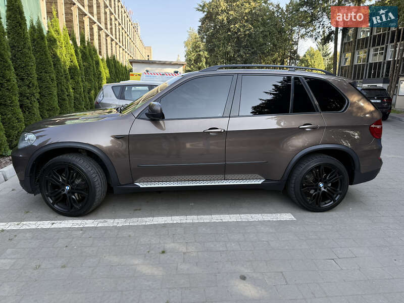 Внедорожник / Кроссовер BMW X5 2012 в Львове
