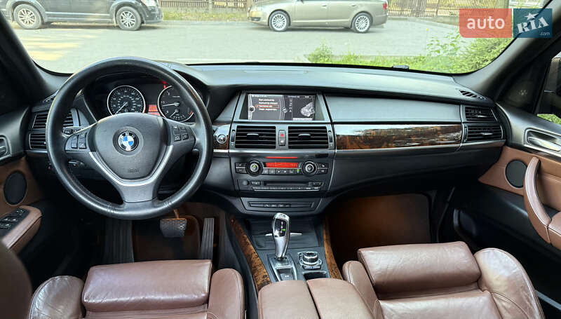 Внедорожник / Кроссовер BMW X5 2012 в Львове