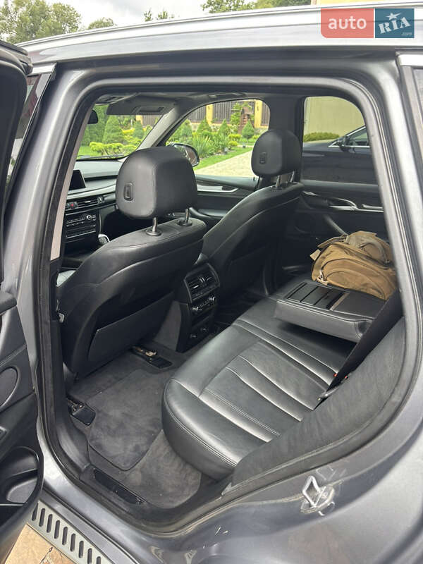 Внедорожник / Кроссовер BMW X5 2016 в Львове