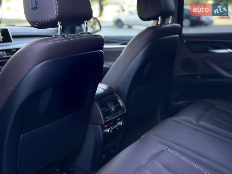 Позашляховик / Кросовер BMW X5 2015 в Хмельницькому фото 15 Позашляховик / Кросовер BMW X5 2015 в Хмельницькому