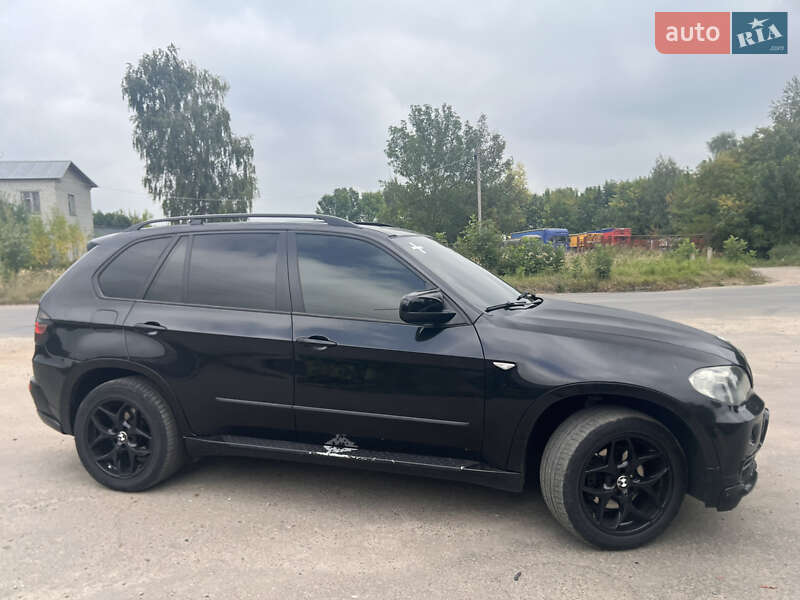 Внедорожник / Кроссовер BMW X5 2010 в Львове