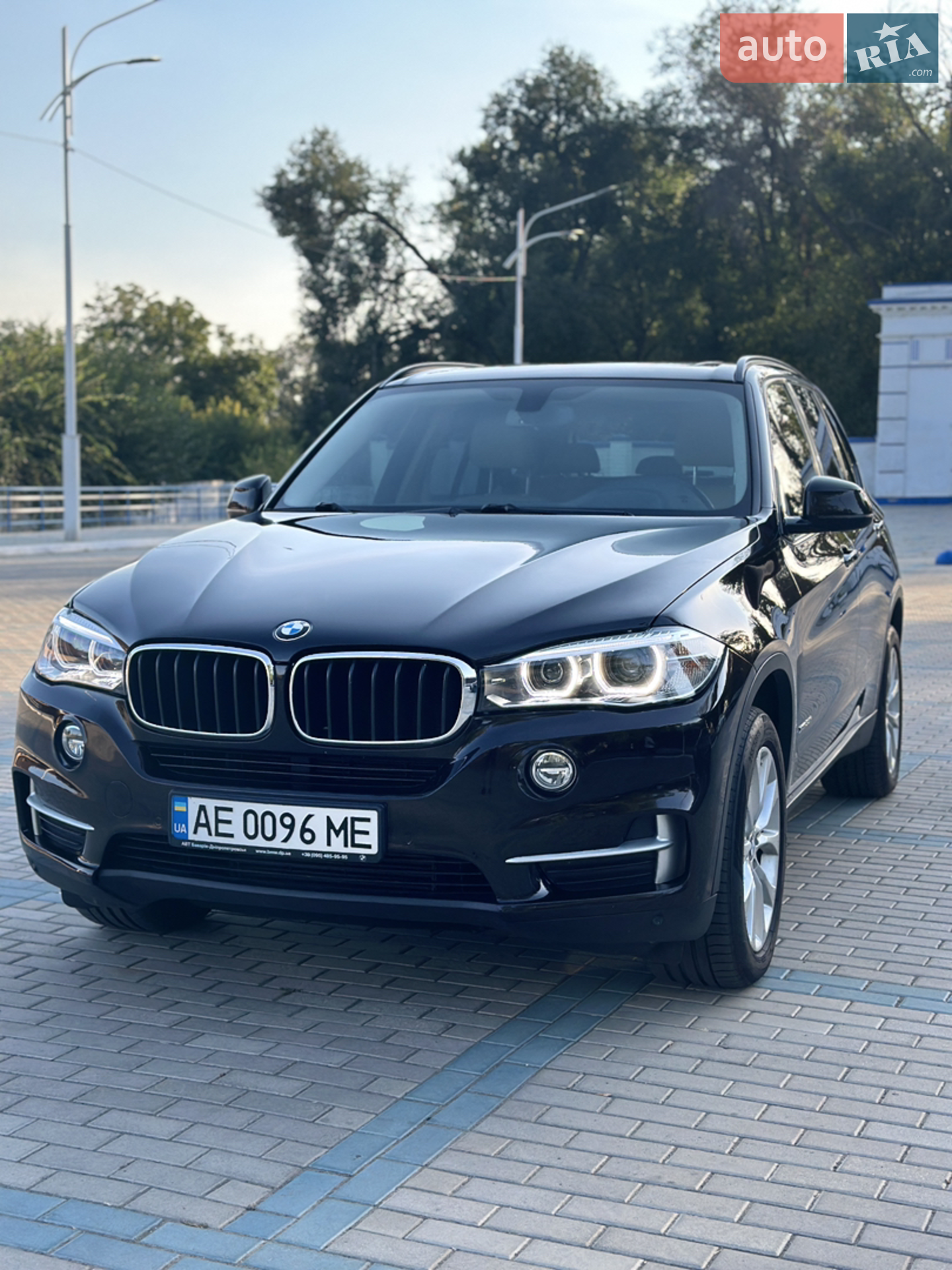 2015 BMW X5 - мініатюра 3