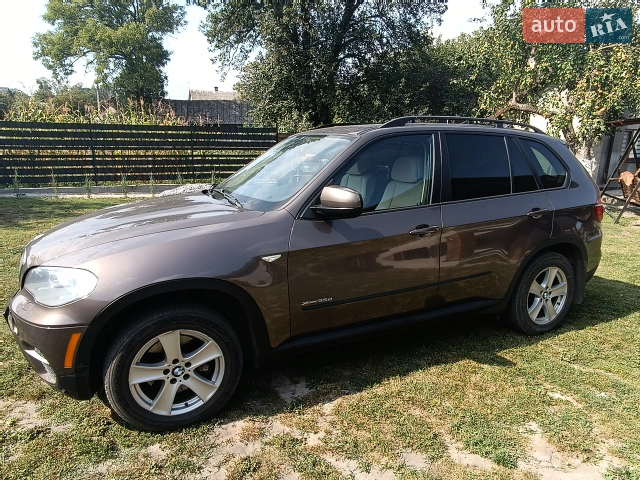 2010 BMW X5 - мініатюра 15