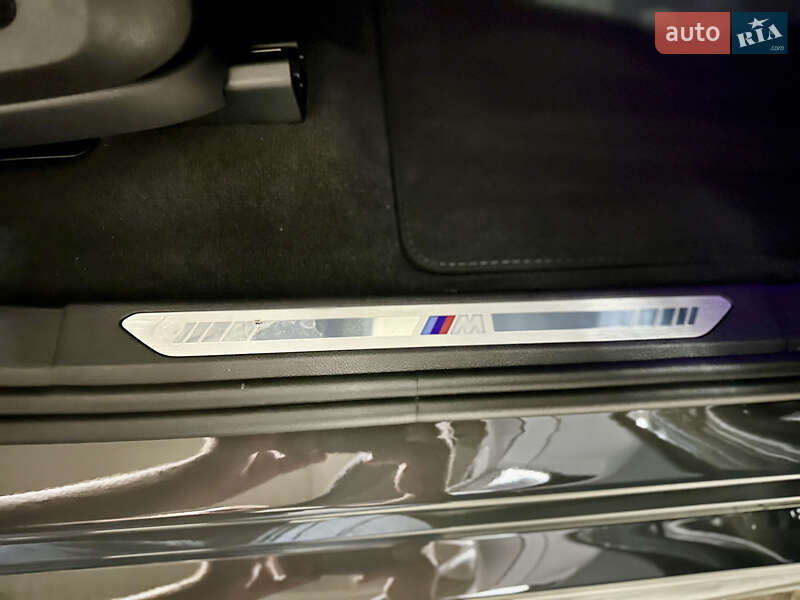 Внедорожник / Кроссовер BMW X5 2024 в Ровно