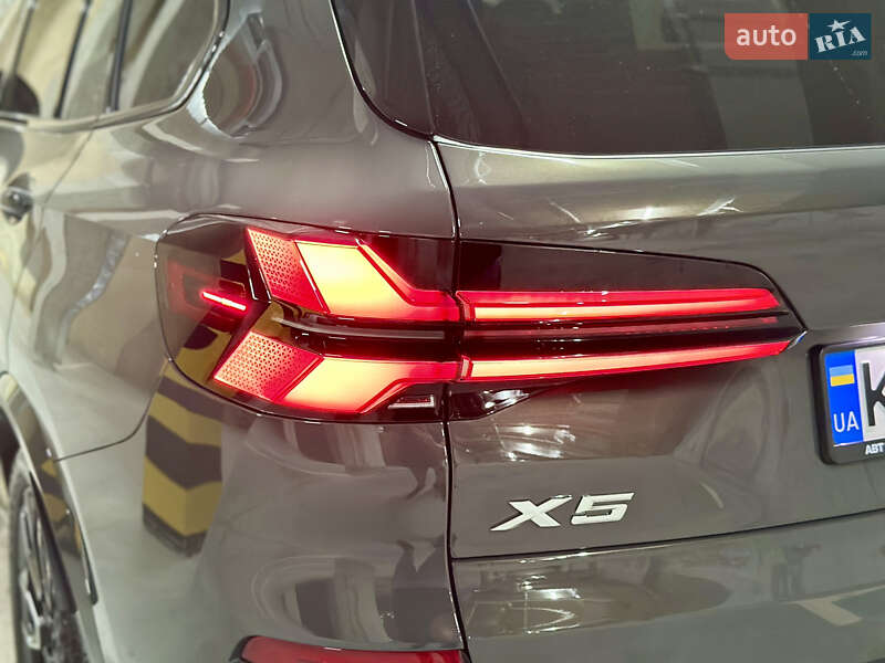 Внедорожник / Кроссовер BMW X5 2024 в Ровно