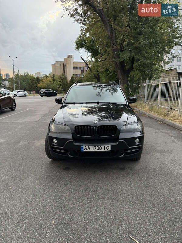 Внедорожник / Кроссовер BMW X5 2007 в Киеве