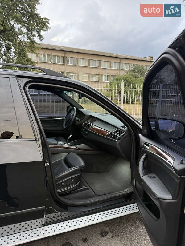 Внедорожник / Кроссовер BMW X5 2007 в Киеве