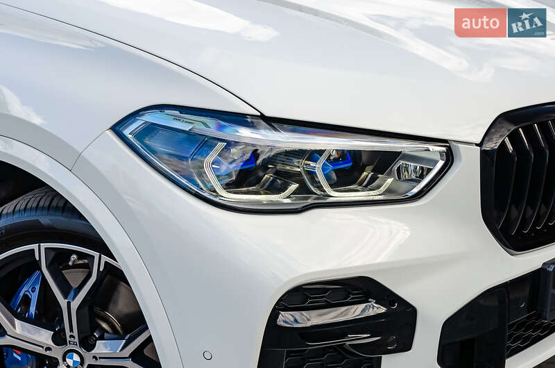 Внедорожник / Кроссовер BMW X5 2022 в Киеве