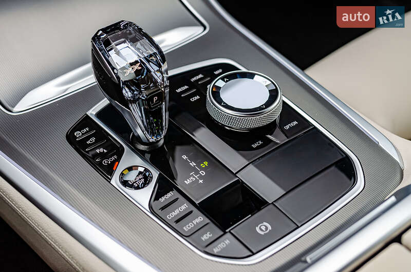 Внедорожник / Кроссовер BMW X5 2022 в Киеве