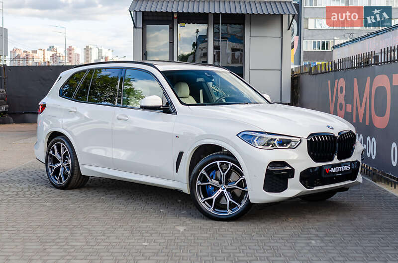 Внедорожник / Кроссовер BMW X5 2022 в Киеве