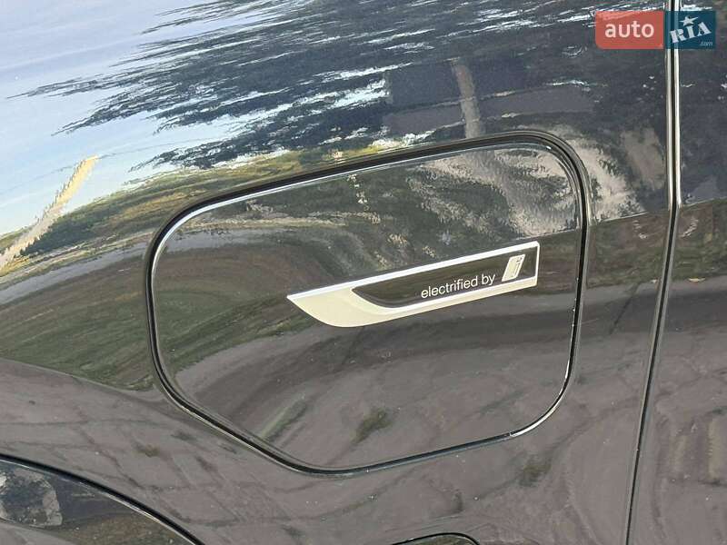 Внедорожник / Кроссовер BMW X5 2022 в Ивано-Франковске