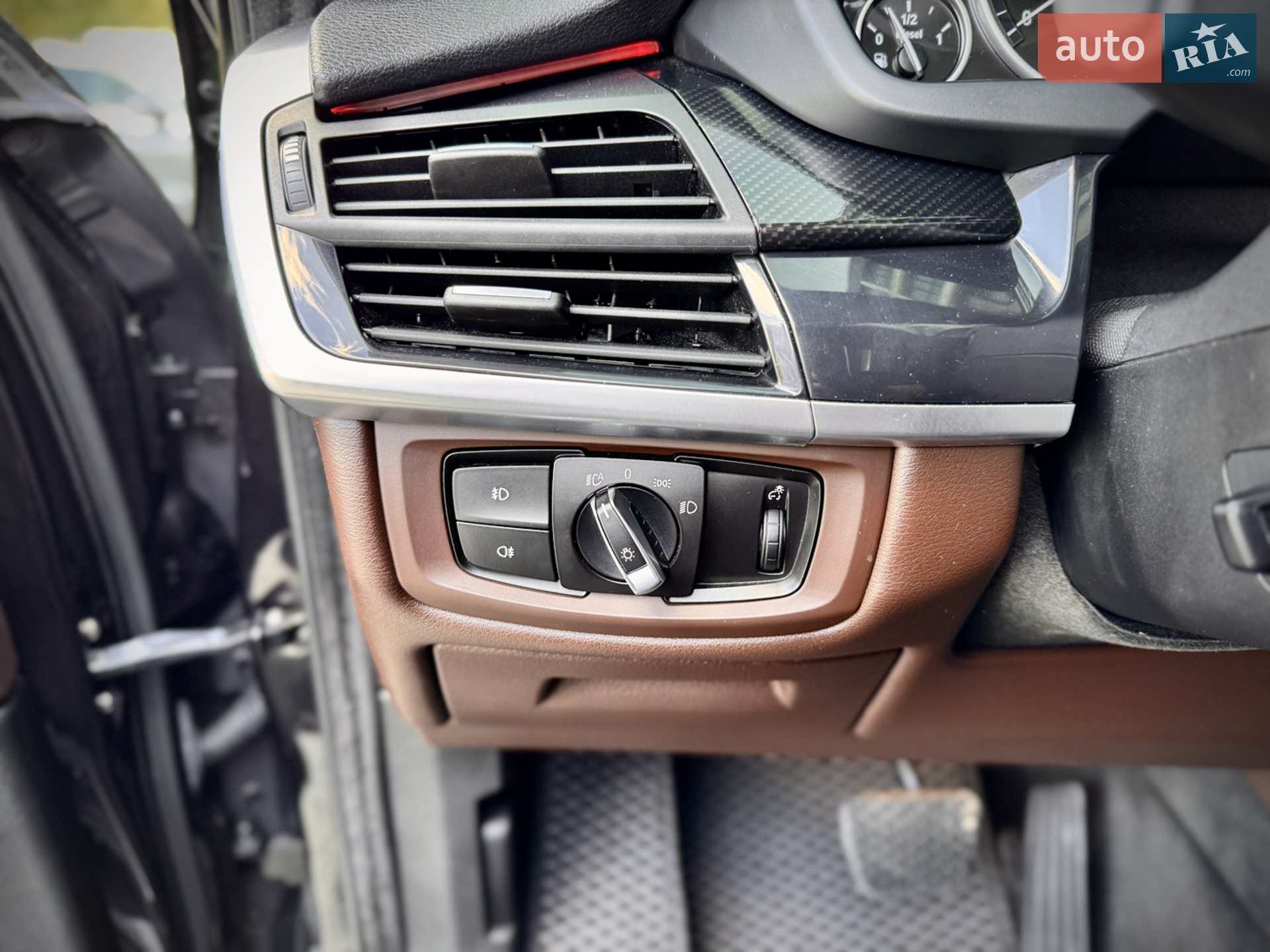 2013 BMW X5 - мініатюра 28