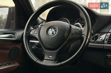 Позашляховик / Кросовер BMW X5 2011 в 
