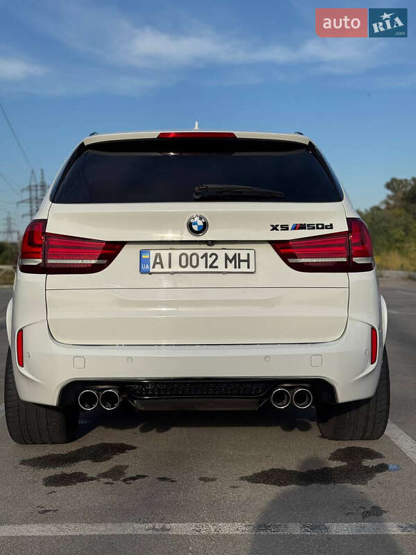 Позашляховик / Кросовер BMW X5 2014 в Бучі
